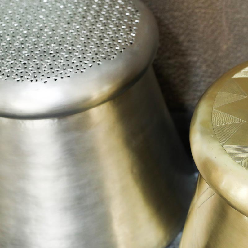 de-table-stool-_-brass-silver